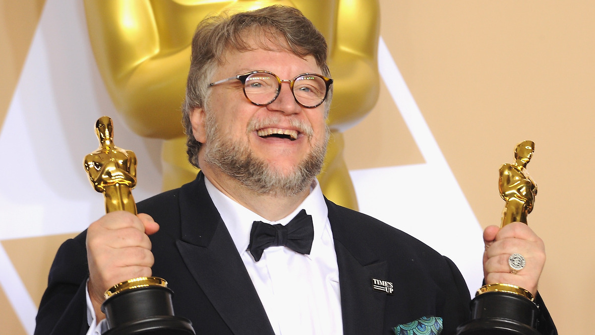 Guillermo Del Toro Receives Prestigious Key To Toronto Watch Now - venu75h